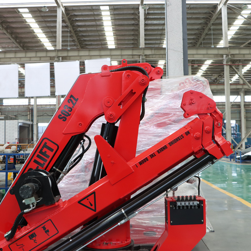 Grúa marina con pluma articulada de 3,2 toneladas