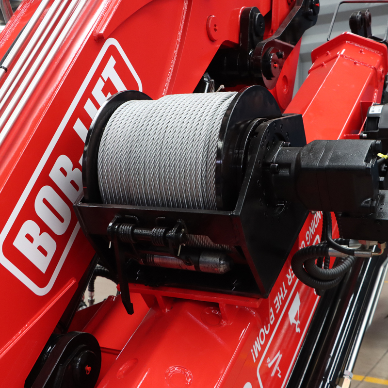 Grúa marina con pluma articulada de 20 toneladas