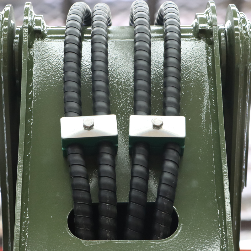 Grúa montada sobre camión con pluma articulada de 6,3 toneladas