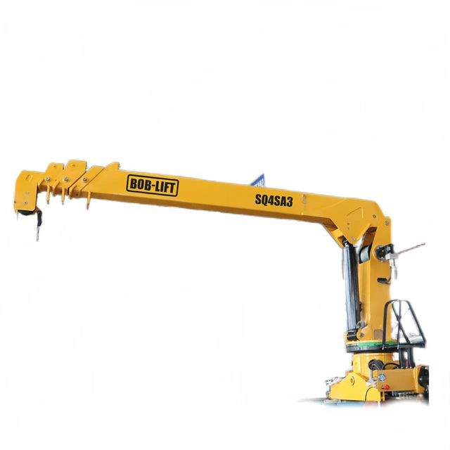 Grúa montada sobre camión con pluma telescópica de 4 toneladas